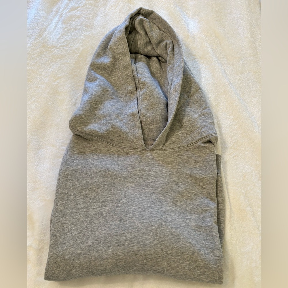 Gap Gray Cropped Hoodie